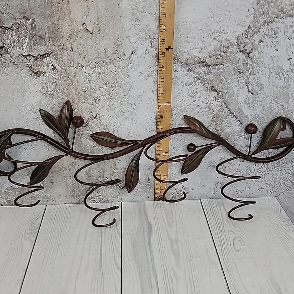 Wine Rack Holder Decorative Metal Leaf and Vine Pattern